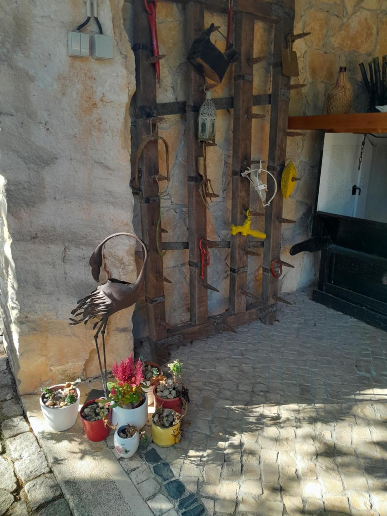 Refugio Das Artes Guesthouse Porto de Mós Exteriör bild