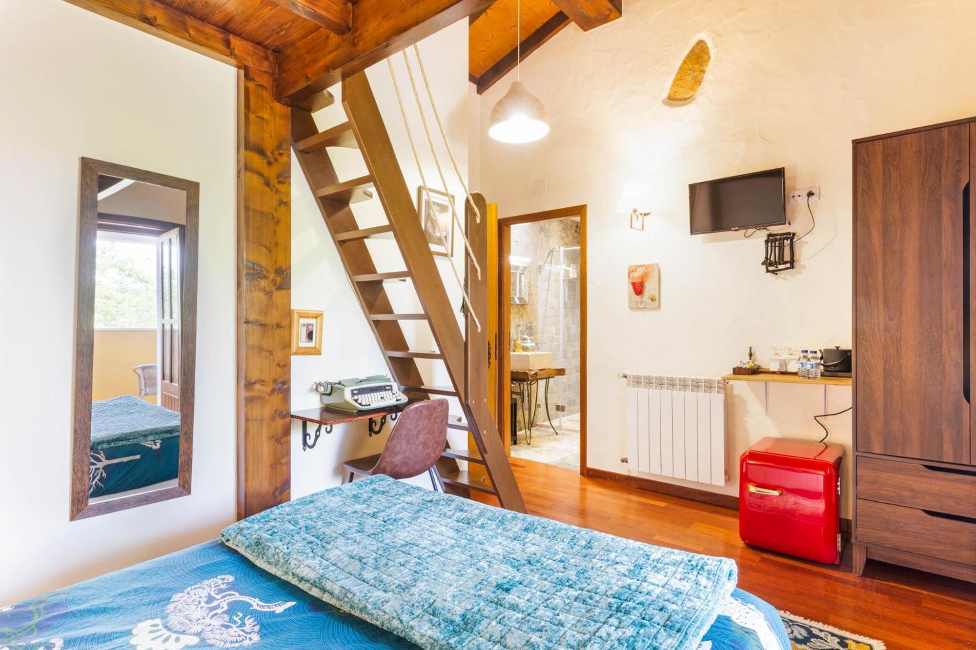 Refugio Das Artes Guesthouse Porto de Mós Exteriör bild