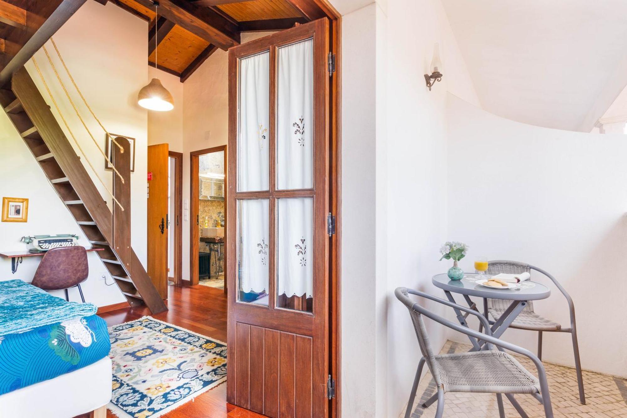 Refugio Das Artes Guesthouse Porto de Mós Exteriör bild