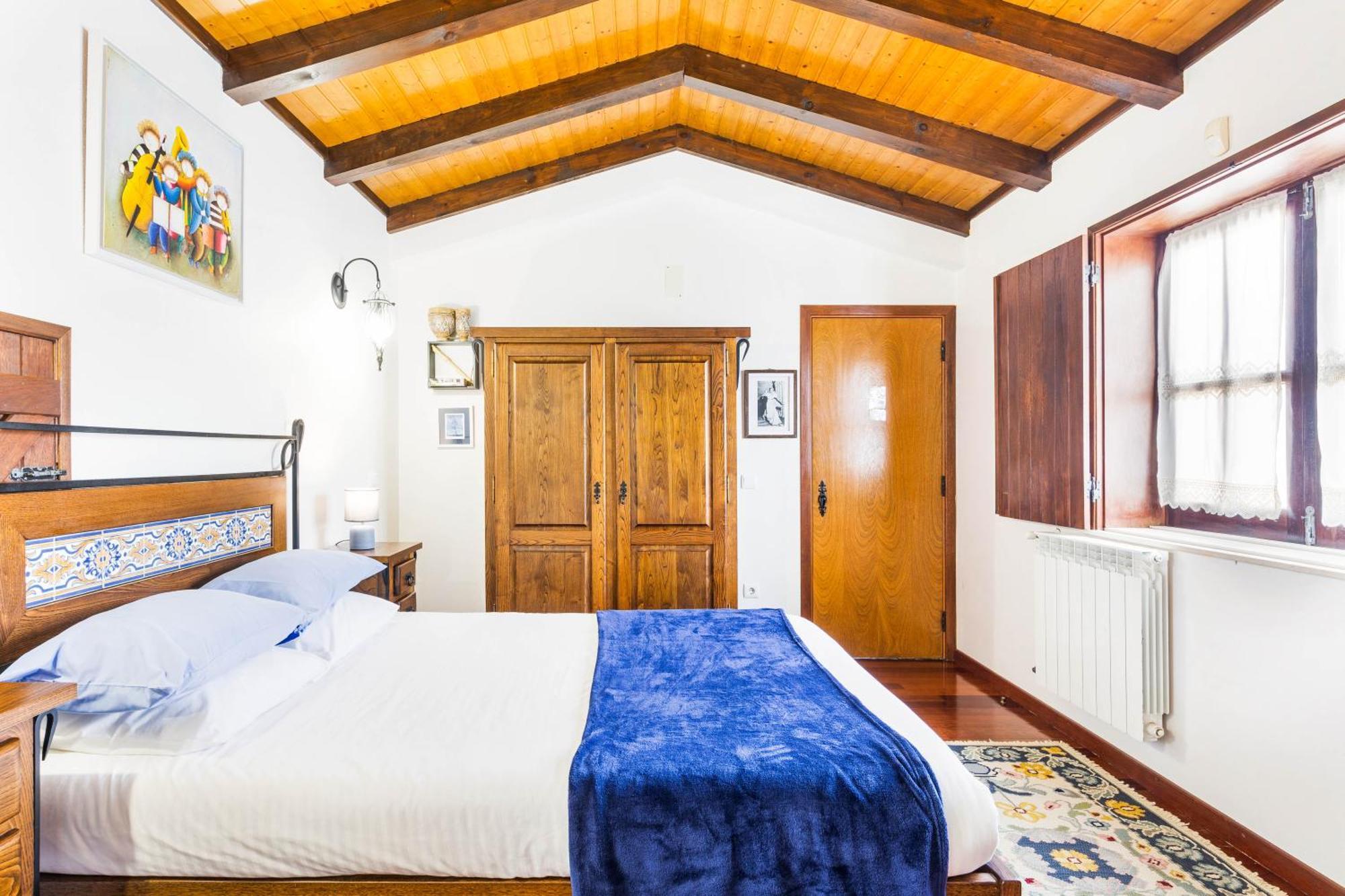 Refugio Das Artes Guesthouse Porto de Mós Exteriör bild