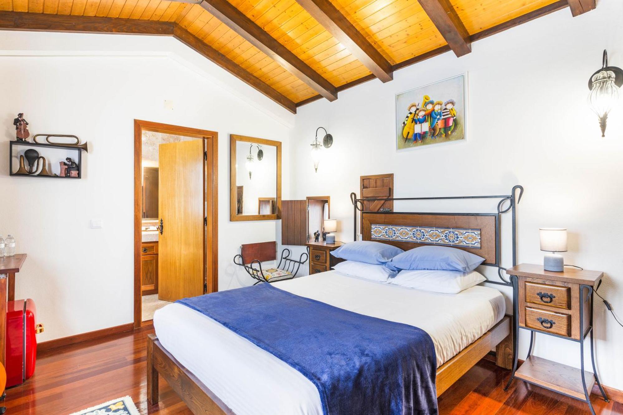 Refugio Das Artes Guesthouse Porto de Mós Exteriör bild