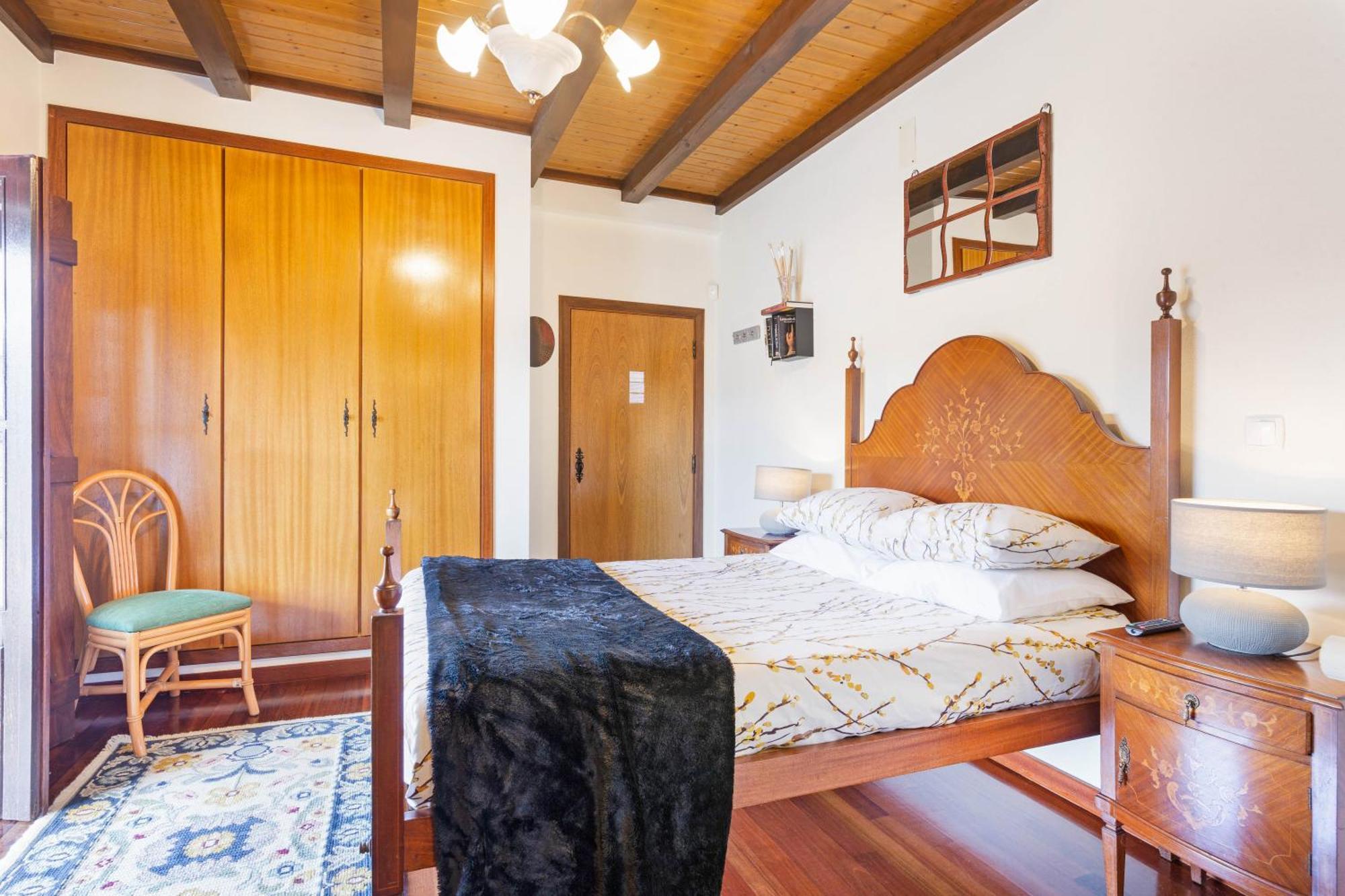 Refugio Das Artes Guesthouse Porto de Mós Exteriör bild